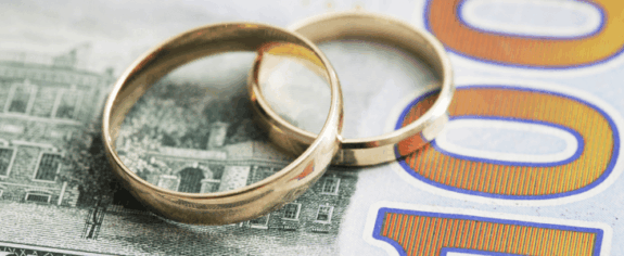 Money and rings to represent gifts and a divorce